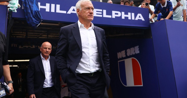 HLV Deschamps Vắng Mặt Trận Quyết Đấu Với Na Uy Vì Tang Gia - hình ảnh - go88bet.vip