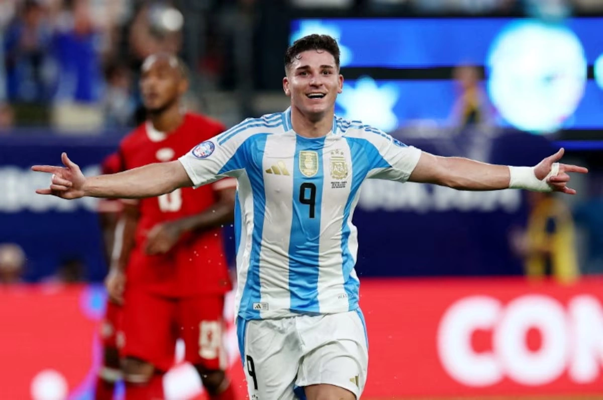 GO88 cược thể thao: Julian Alvarez hé lộ tương lai tại Barca sau chiến thắng Argentina - hình ảnh - go88bet.vip GO88 cược thể thao: Julian Alvarez hé lộ tương lai tại Barca sau chiến thắng Argentina - hình ảnh - go88bet.vip