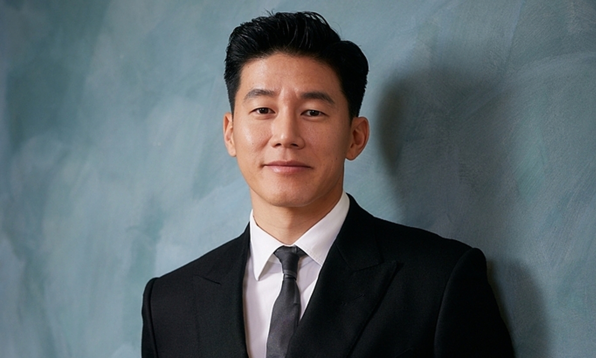 Tài tử Kim Mu Yeol vươn lên từ nghèo khó: góc nhìn mới cho người chơi Việt - hình ảnh - go88bet.vip