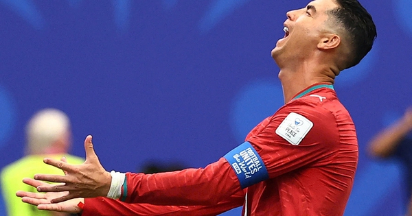 GO88 đổi thưởng và câu chuyện về Ronaldo: Khi huyền thoại cần bước lùi? - hình ảnh - go88bet.vip