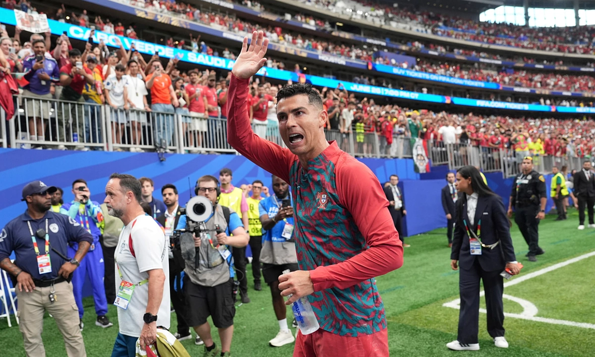 GO88 cược thể thao: Ronaldo mong gặp Messi ở chung kết World Cup 2026 - hình ảnh - go88bet.vip