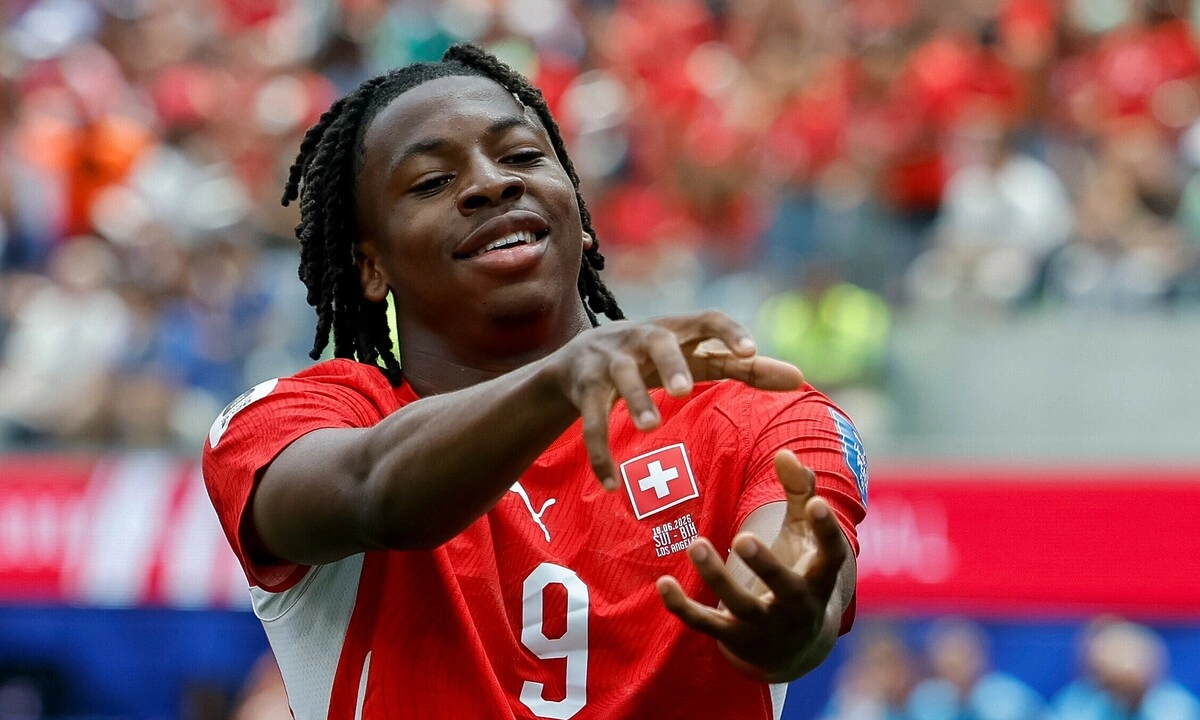 Tiền vệ 20 tuổi Johan Manzambi lập kỷ lục World Cup trong chiến thắng của Thụy Sĩ - hình ảnh - go88bet.vip