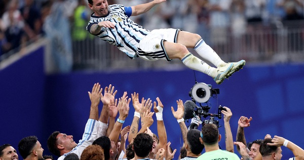 Roy Keane ca ngợi tinh thần ‘chiến đấu đường phố’ của Argentina sau kỳ tích lội ngược dòng không tưởng - hình ảnh - go88bet.vip