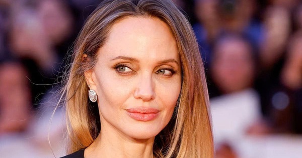 GO88 Việt Nam và Câu Chuyện Tài Chính Rạn Nứt Giữa Angelina Jolie – Brad Pitt - hình ảnh - go88bet.vip